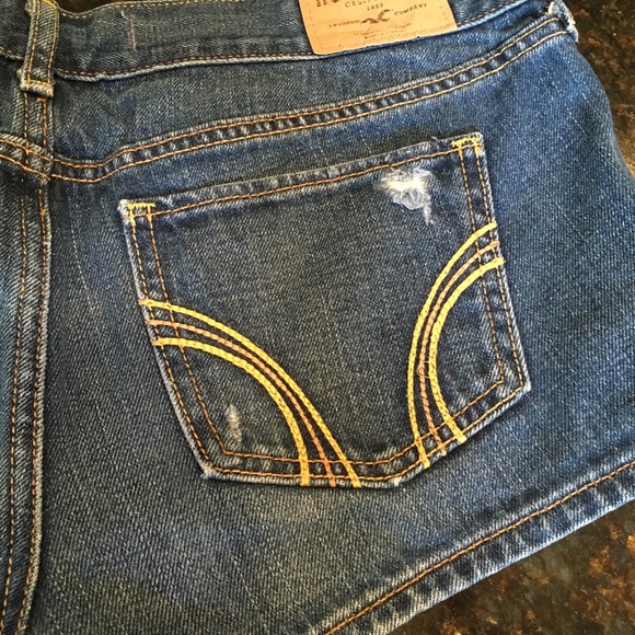 Hollister shorts size 7! - Picture 6 of 8